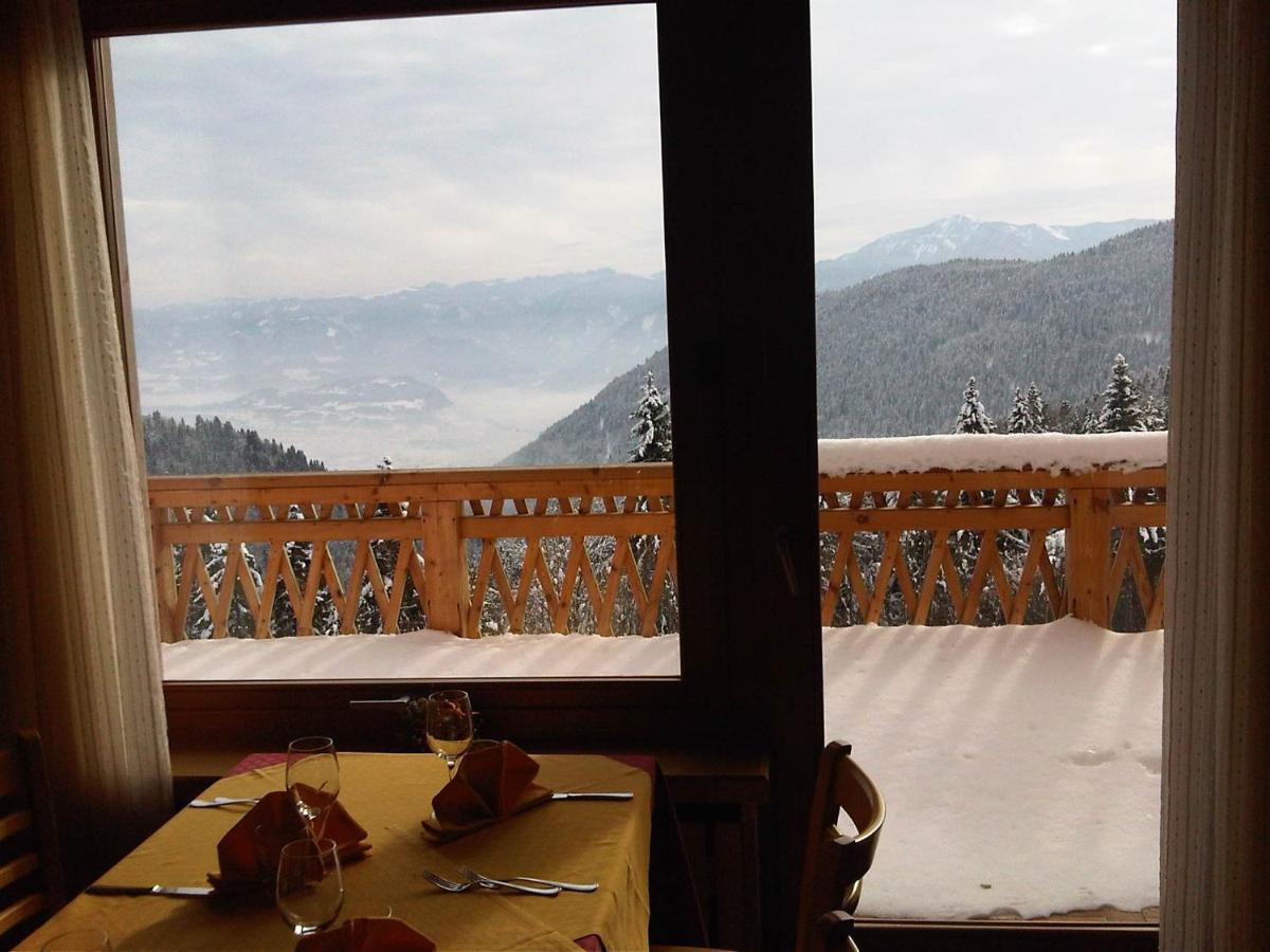 Albergo Croce D'Aune Pedavena Exterior foto